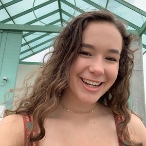 Meet your Posher, Paige